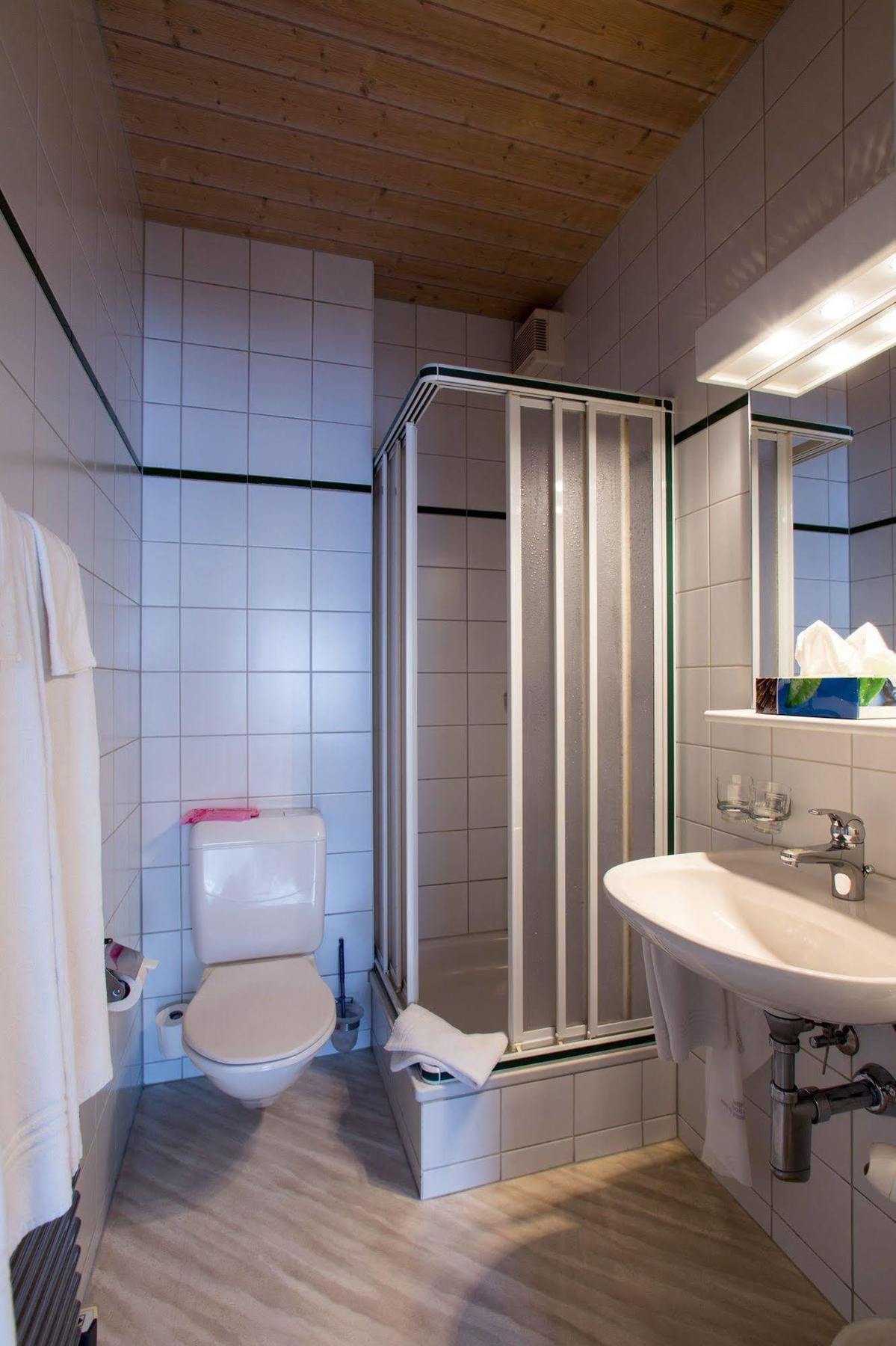 Seminarhotel Linde Stettlen Zewnętrze zdjęcie